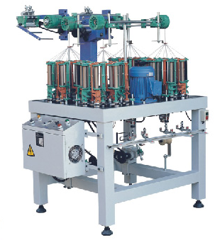 Braiding machine